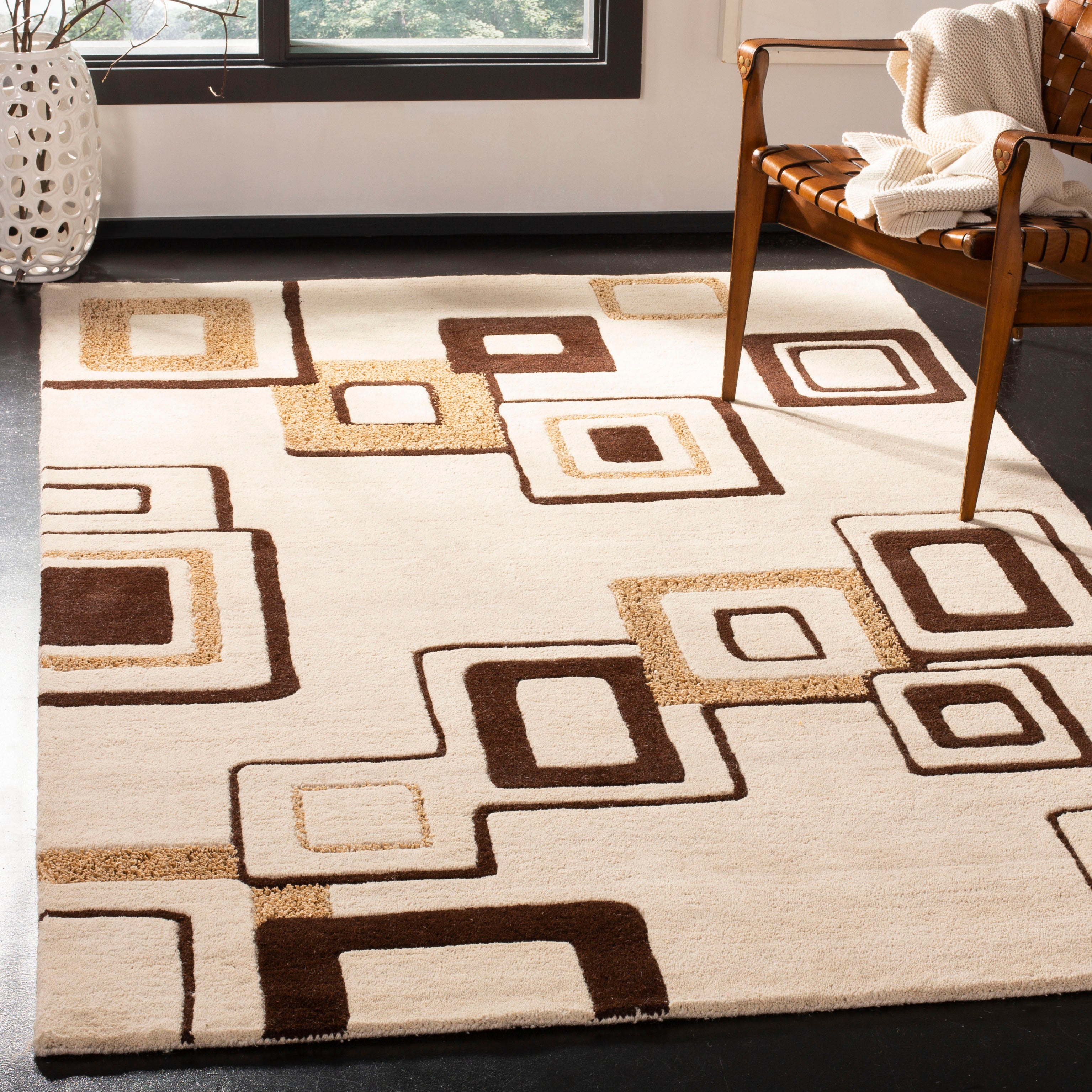 Beige / Brown