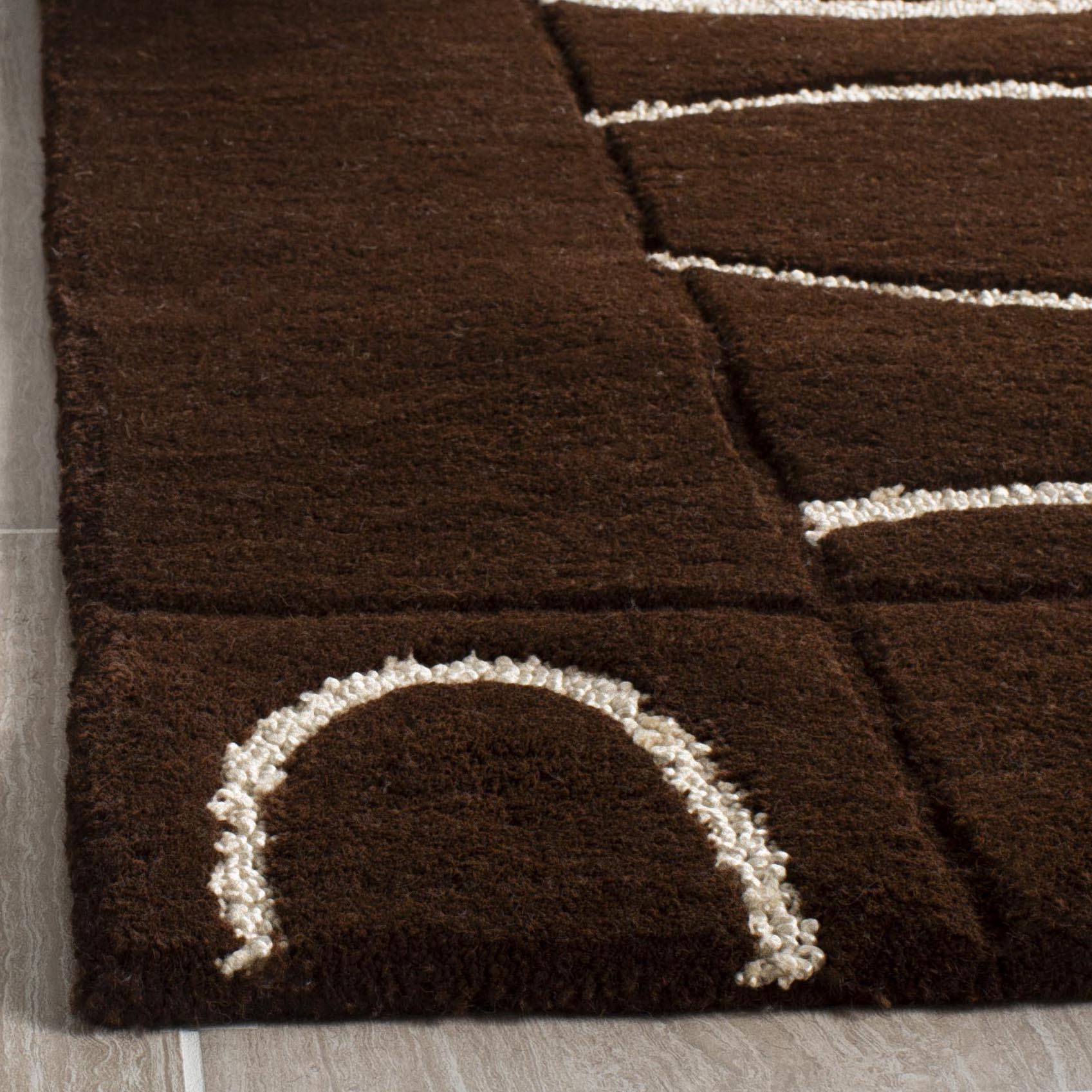 Brown / Ivory