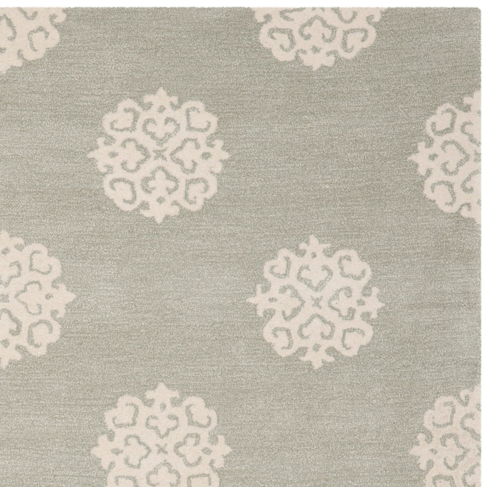 Grey / Ivory