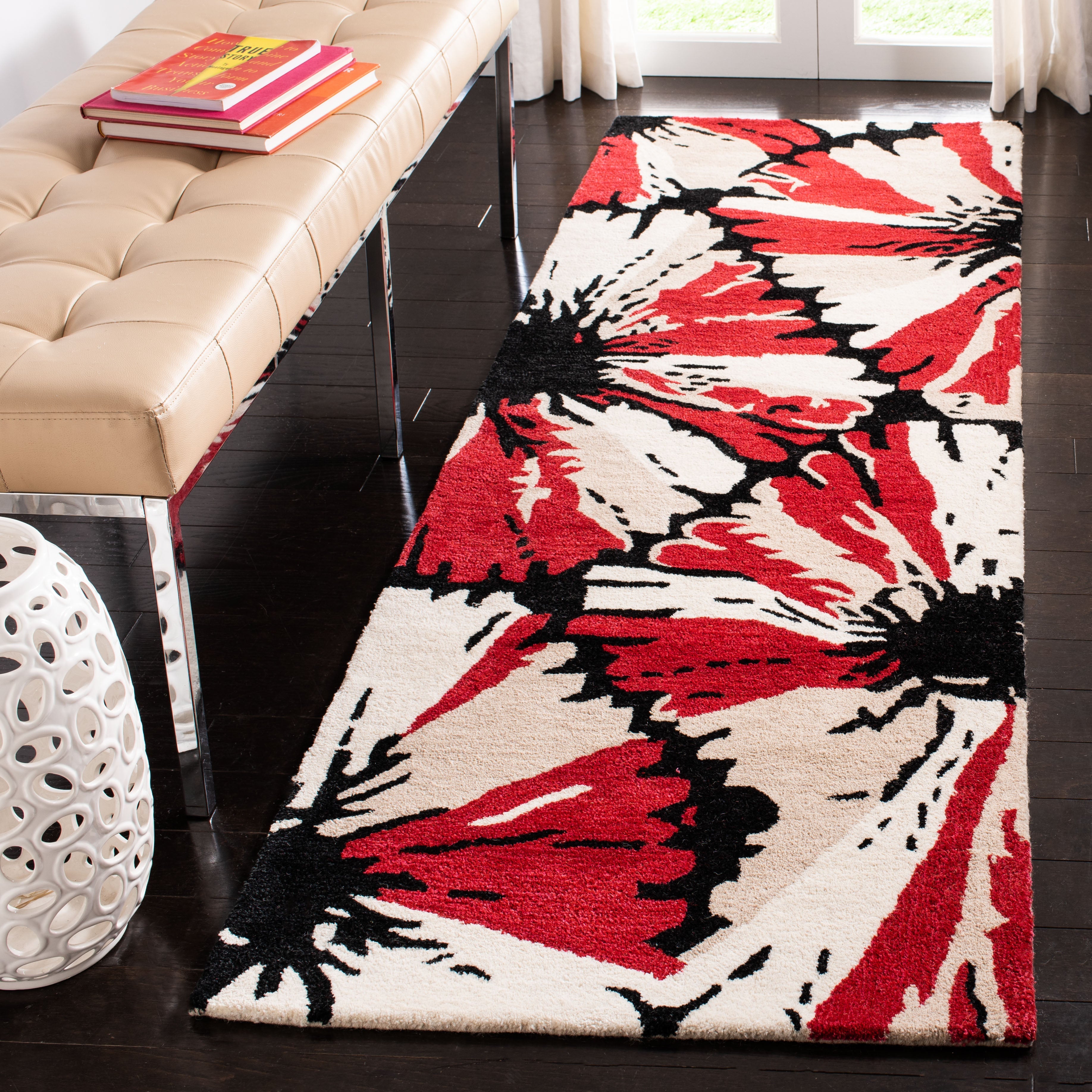 Black / Red
