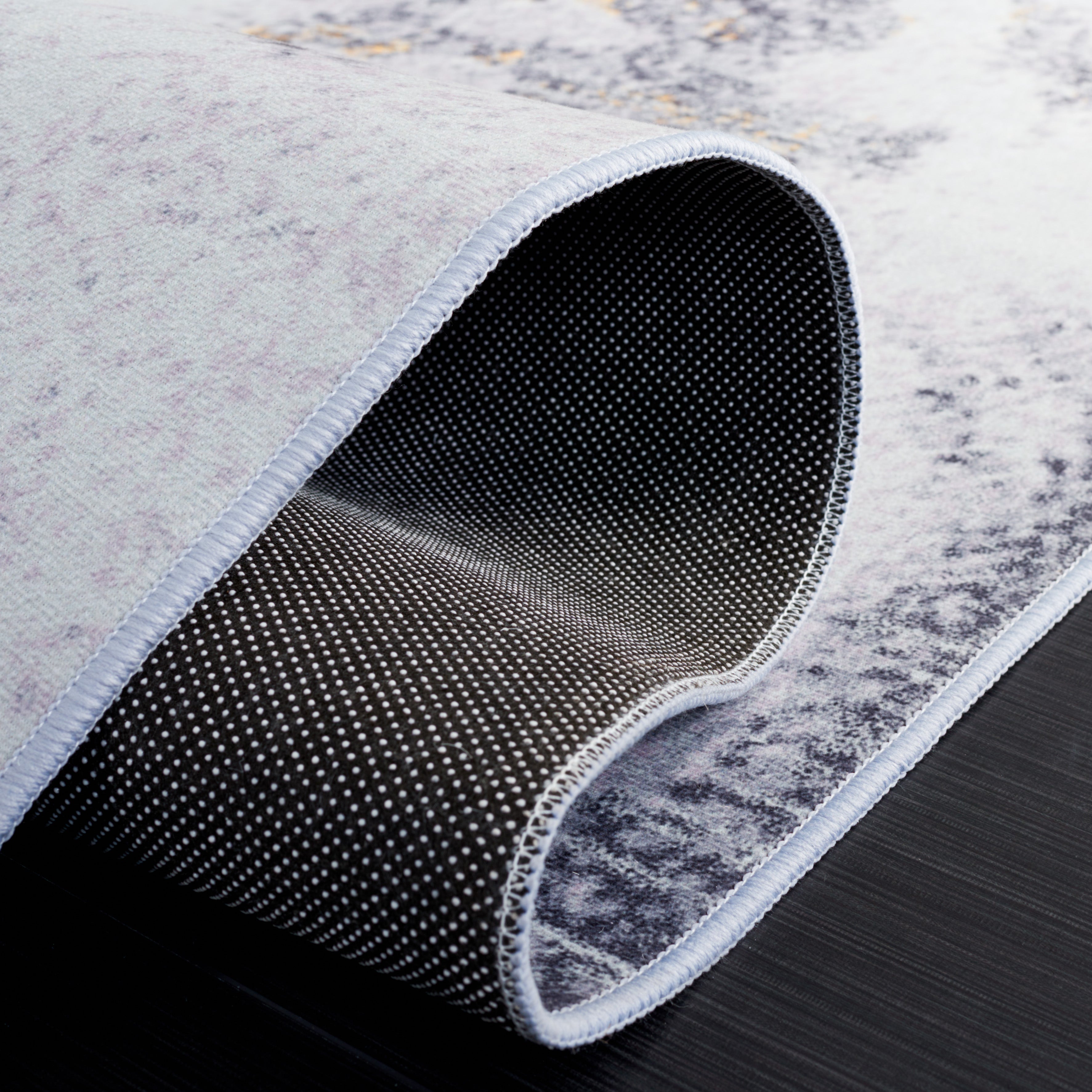 Grey / Gold