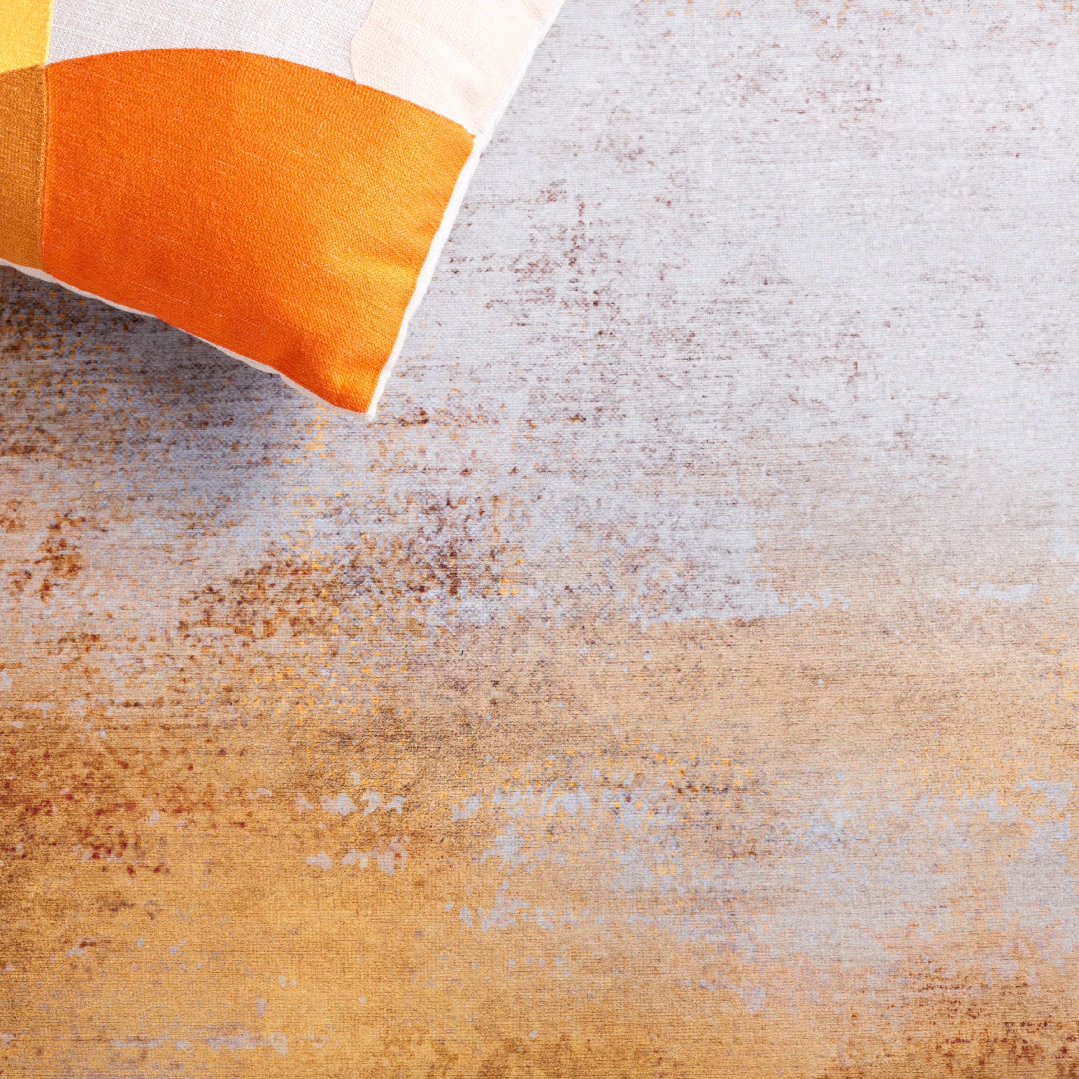 Grey / Rust