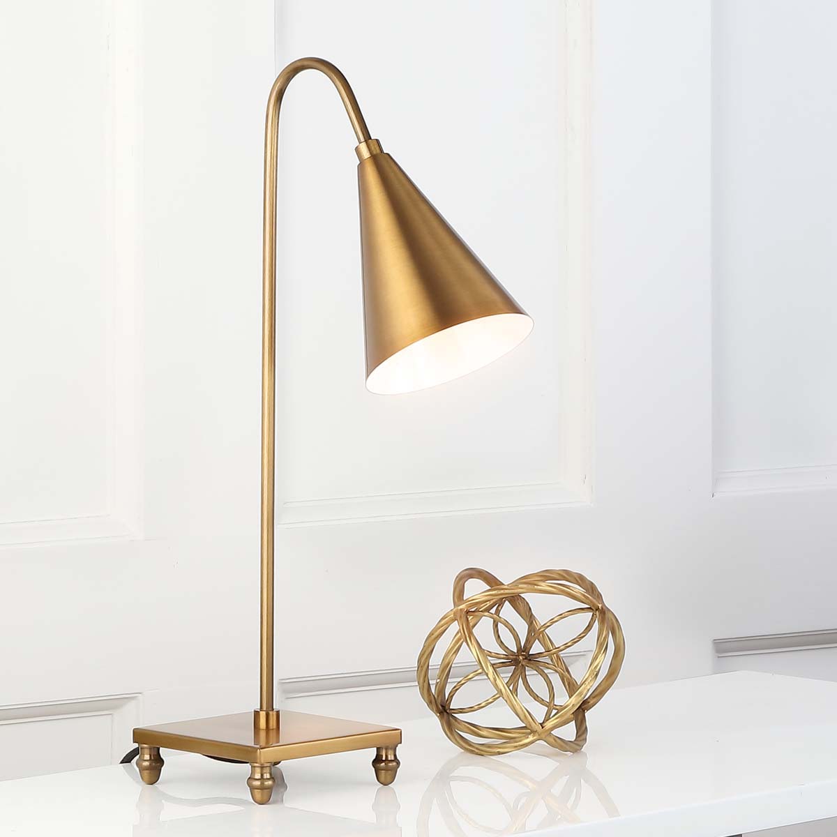 Safavieh Annetta Table Lamp, TBL4022 - Gold