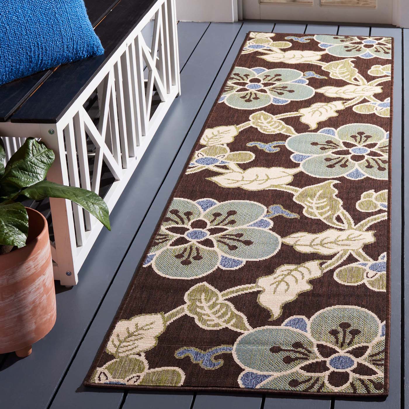 Safavieh Veranda 001 Rug, VER001 - Chocolate / Aqua