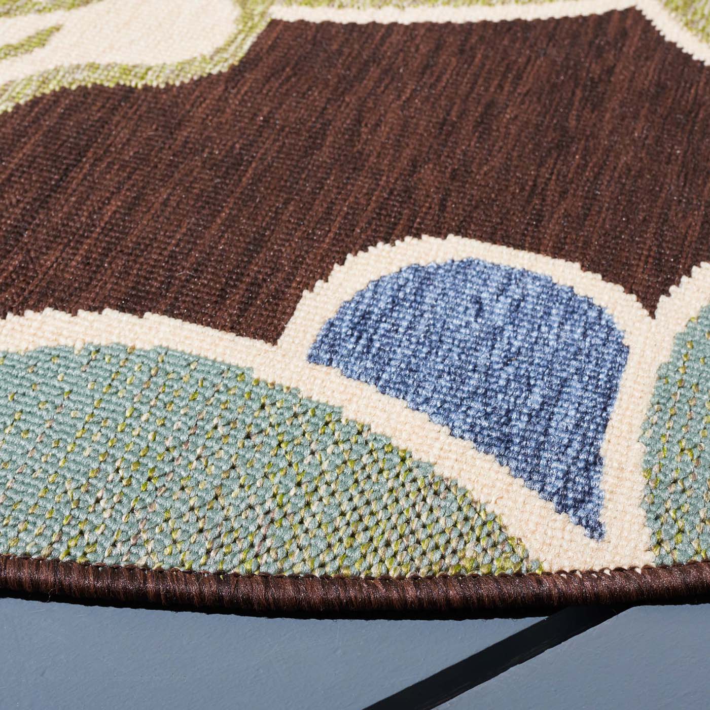 Safavieh Veranda 001 Rug, VER001 - Chocolate / Aqua