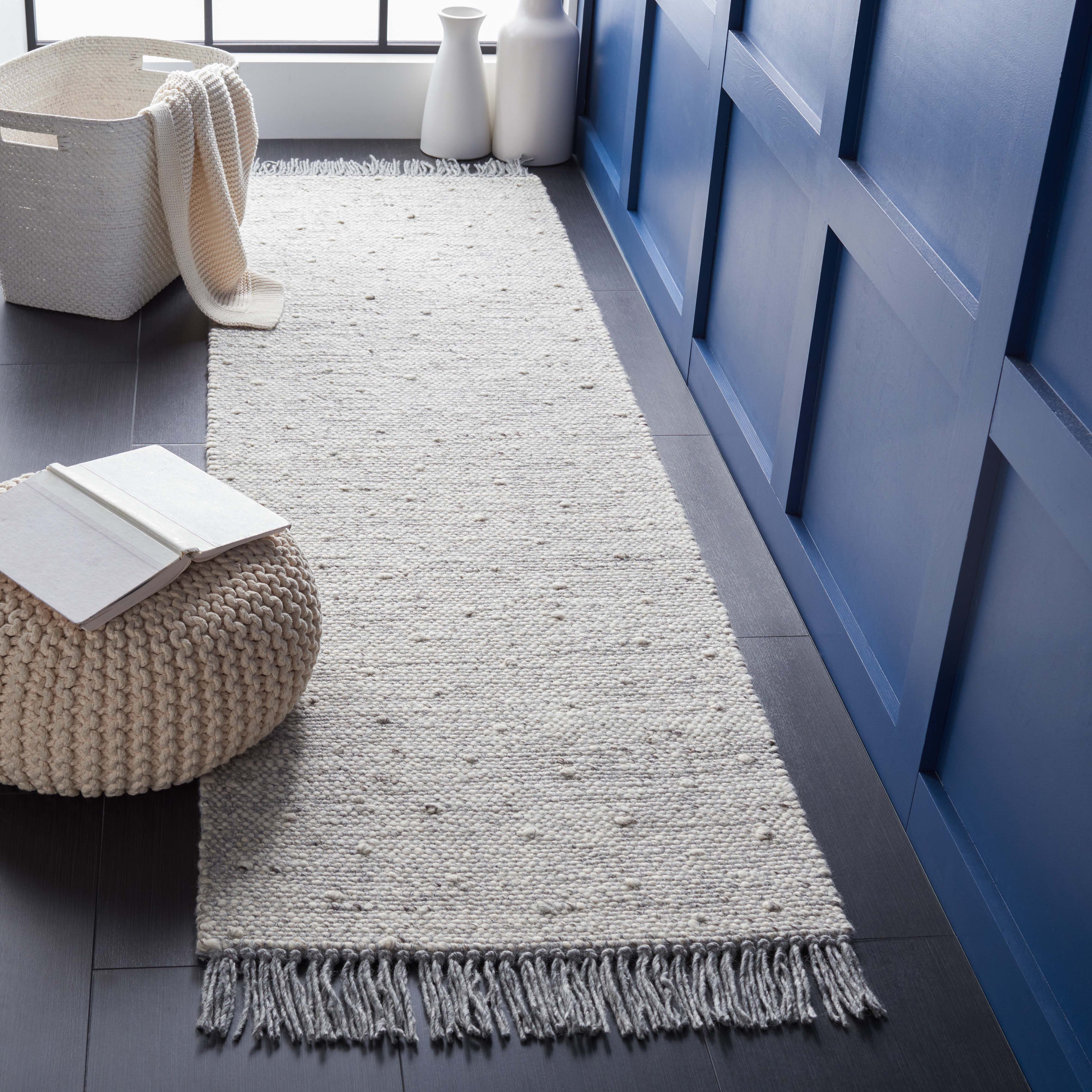Vermont 701 Rug | Safavieh - VRM701 - Ivory / Grey