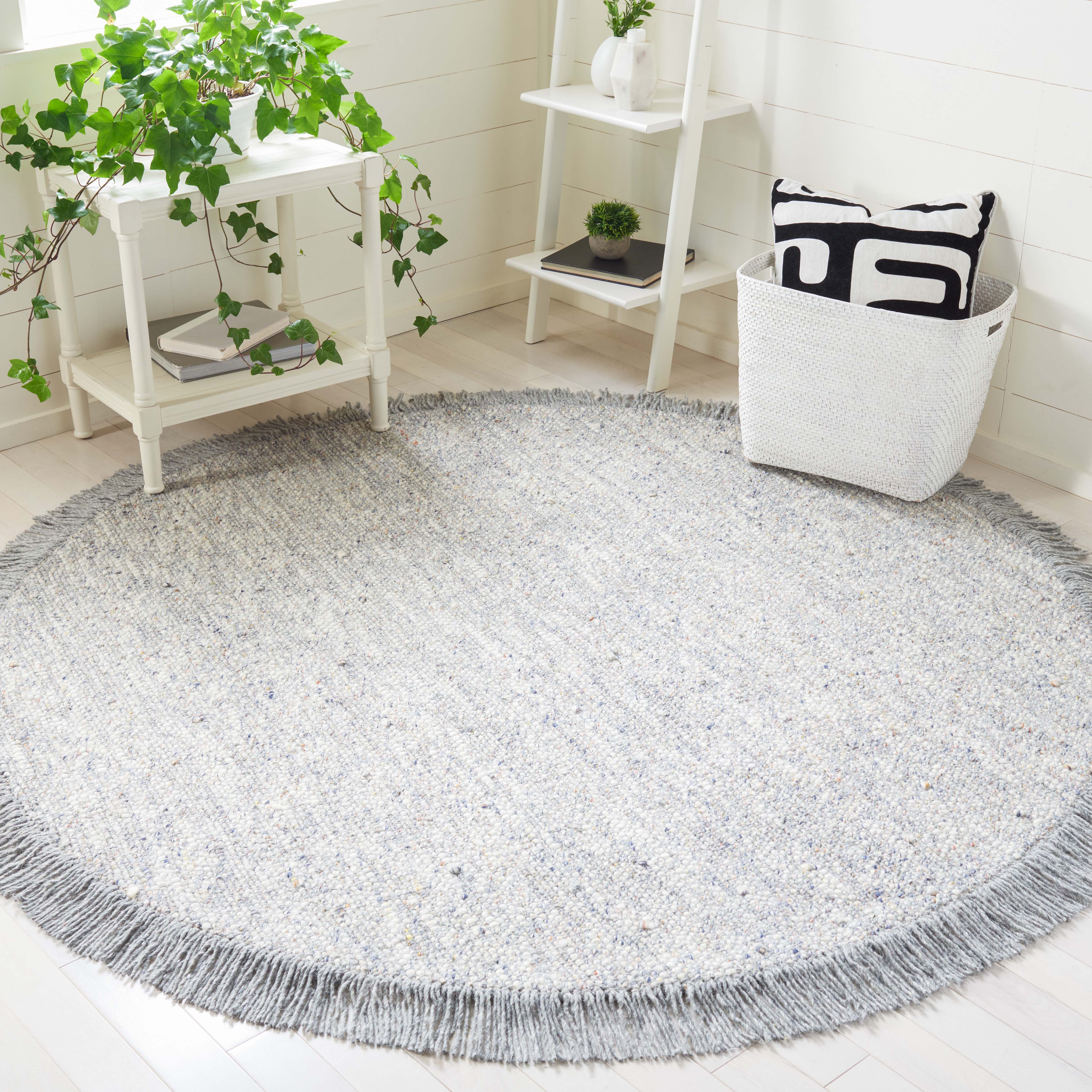 Vermont 701 Rug | Safavieh - VRM701 - Grey / Ivory