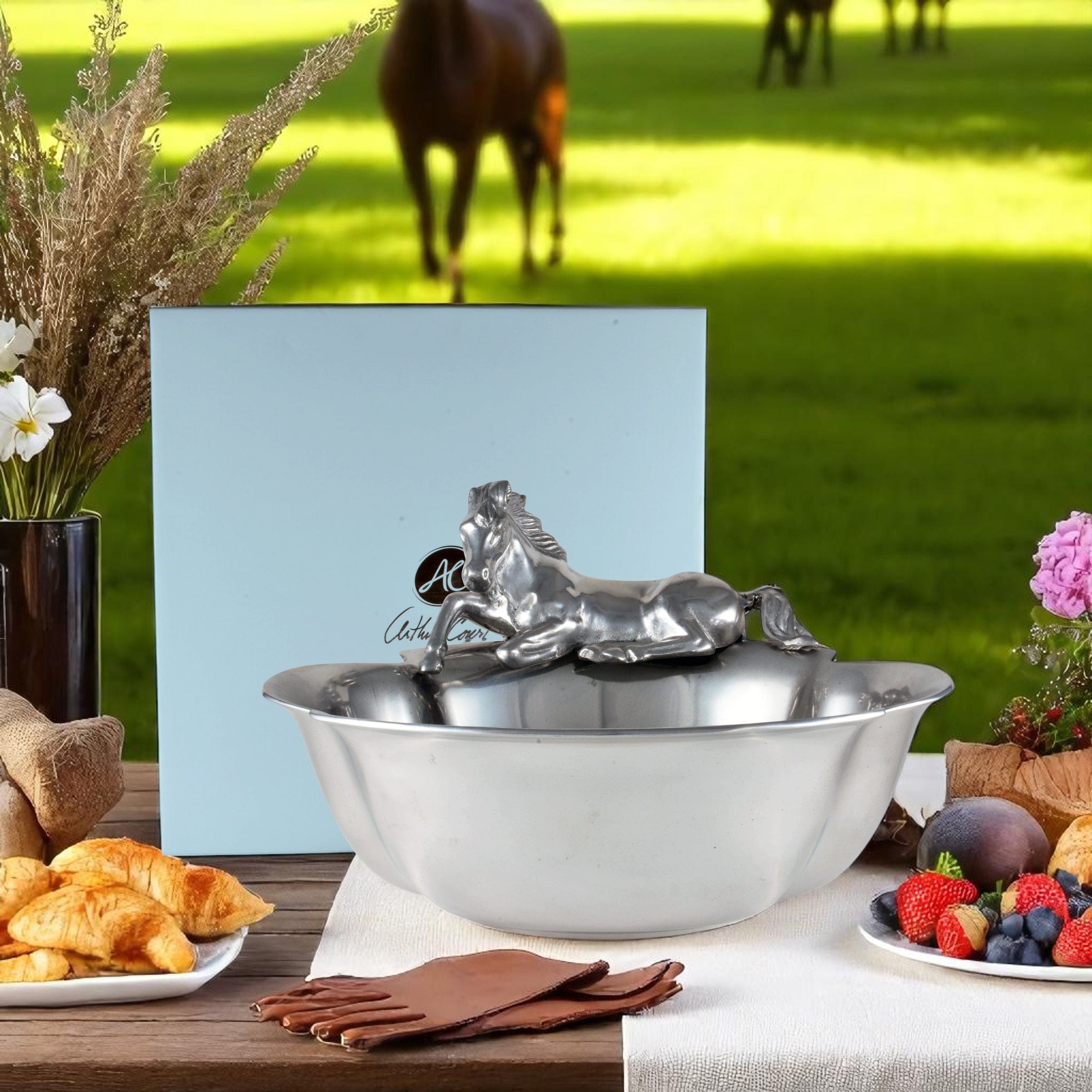 Horse 12-1/2 Bowl