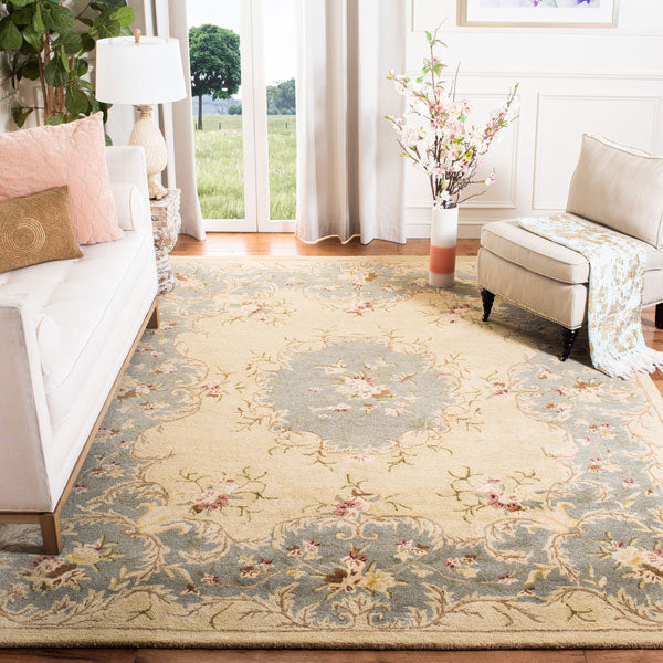 Bergama Rug | Safavieh - BRG166A - Ivory / Light Blue