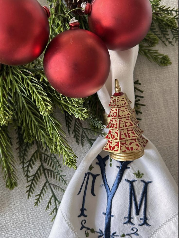 Chinoiserie Pagoda Tree Set of 4 Napkin Ring (4 Colors)