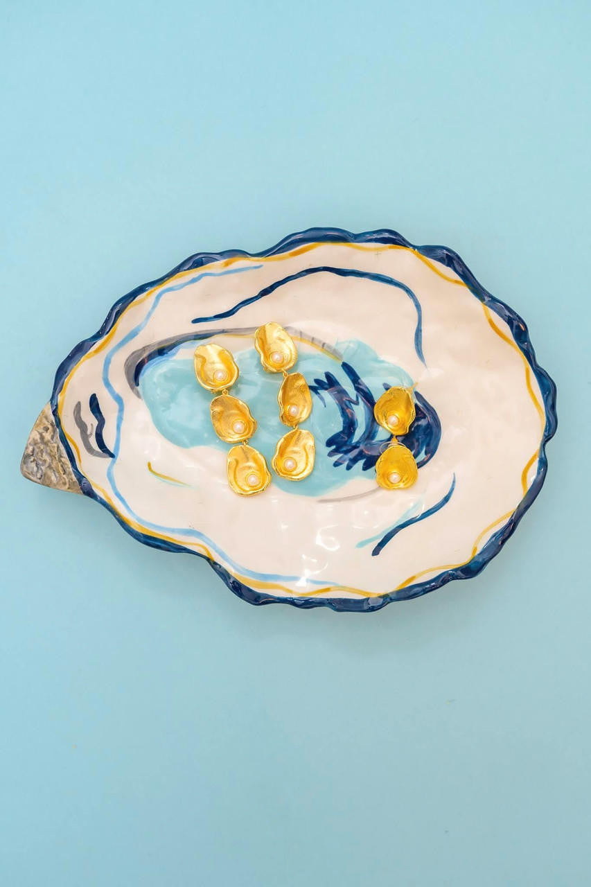 Oyster Stud - Earring