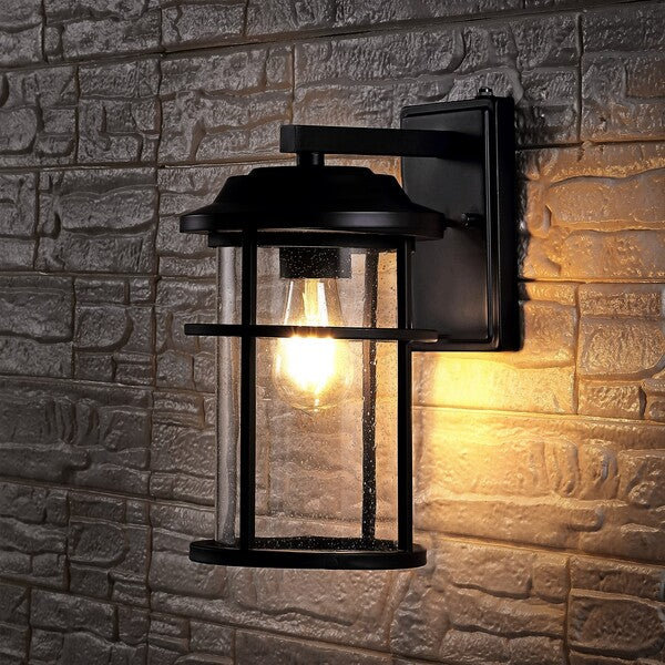 Safavieh Cianna Outdoor Wall Sconce , PLT4017