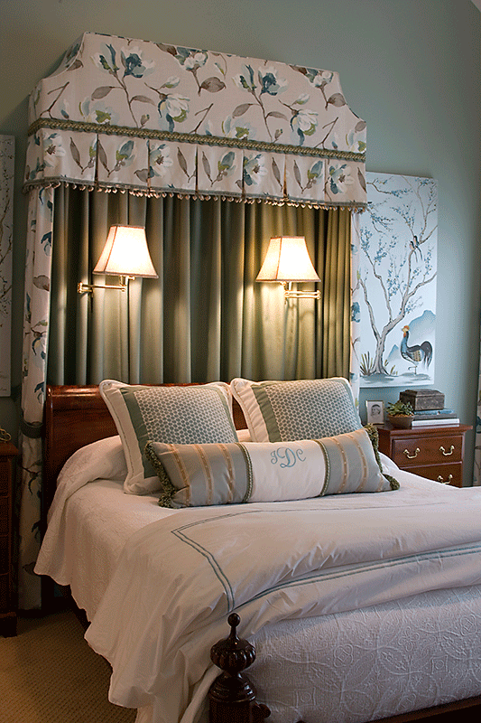 Old-Town-Master-Bedroom