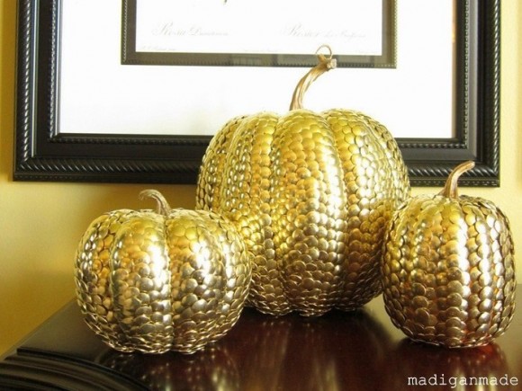 gold-thumbtack-metal-pumpkins02-580x435