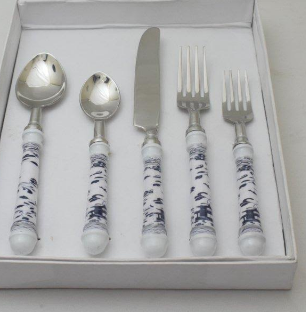 The presale is on for the  blue/white flatware and the wrapping paper!