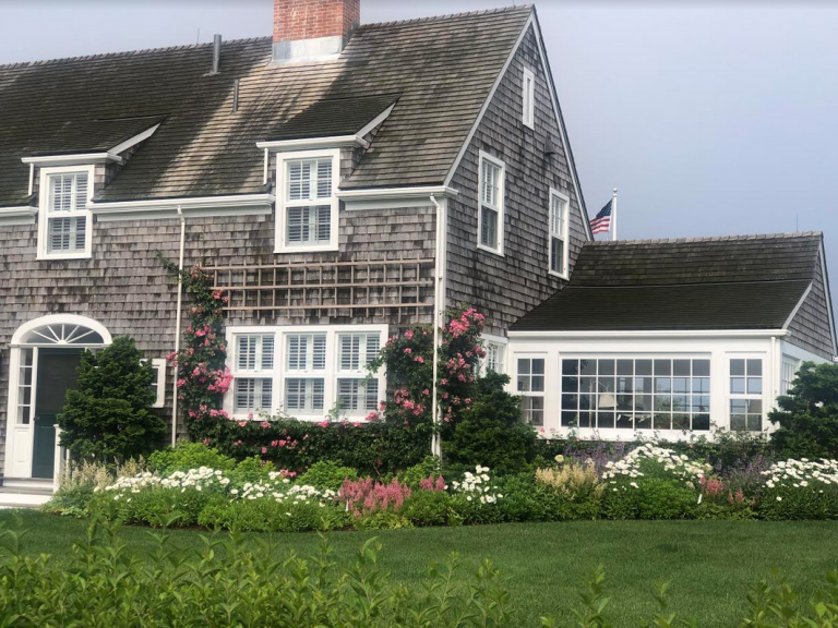 The charm of Nantucket part 2 - The Enchanted Home