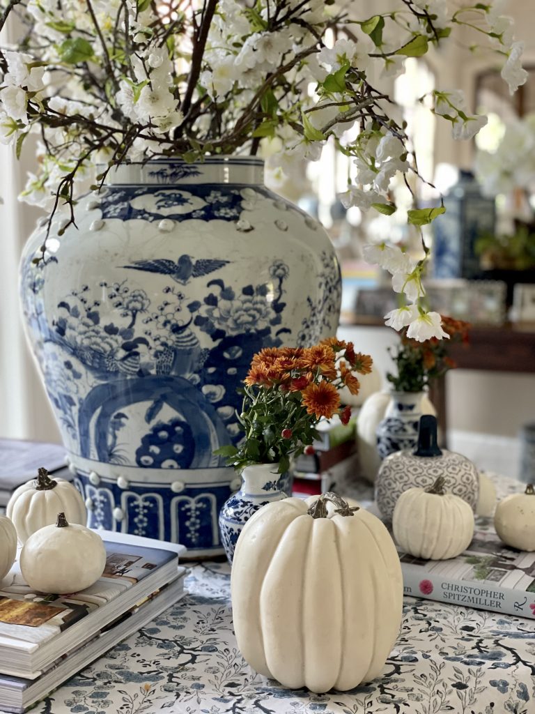 Need a little fall inspiration? Here you go.... - The Enchanted Home