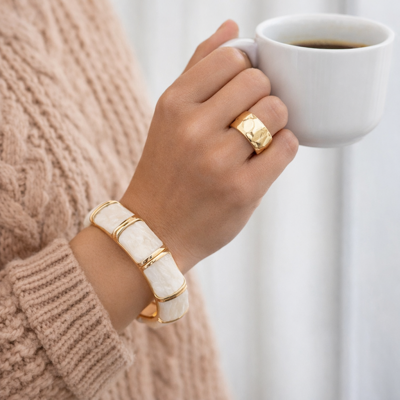 Pearlized Bamboo Ivory Hinged Bangle