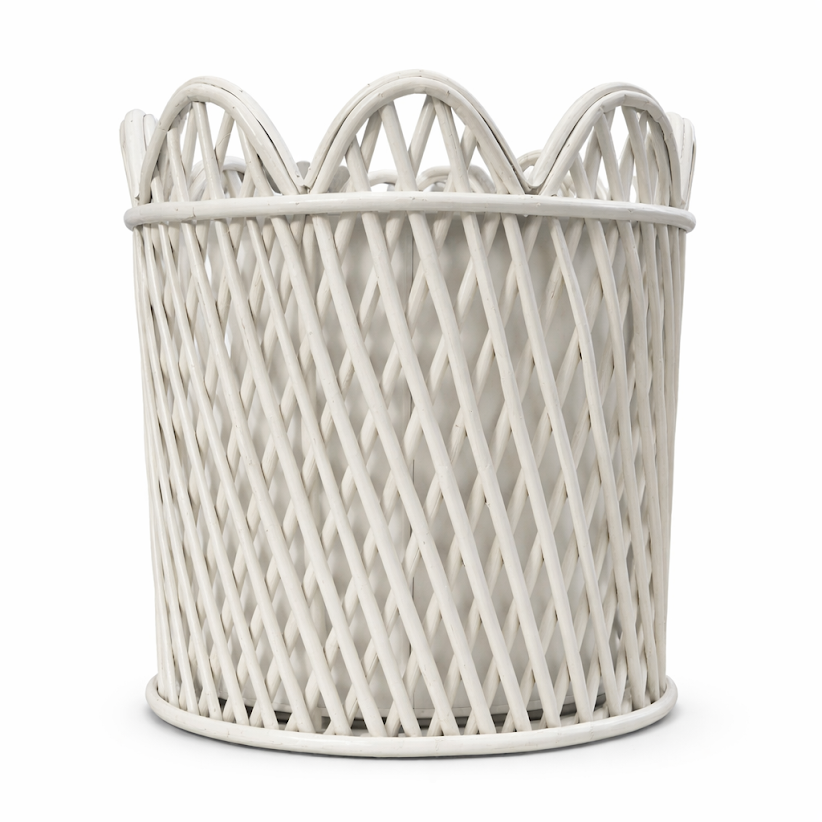 White Rattan Scalloped Floor Planter