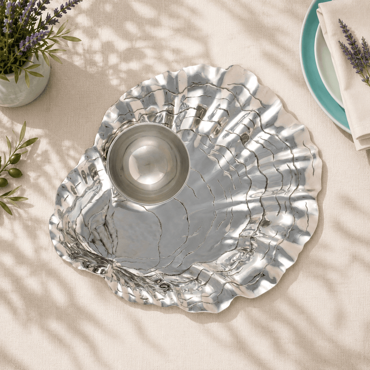 Oyster W/Pearl Chip & Dip