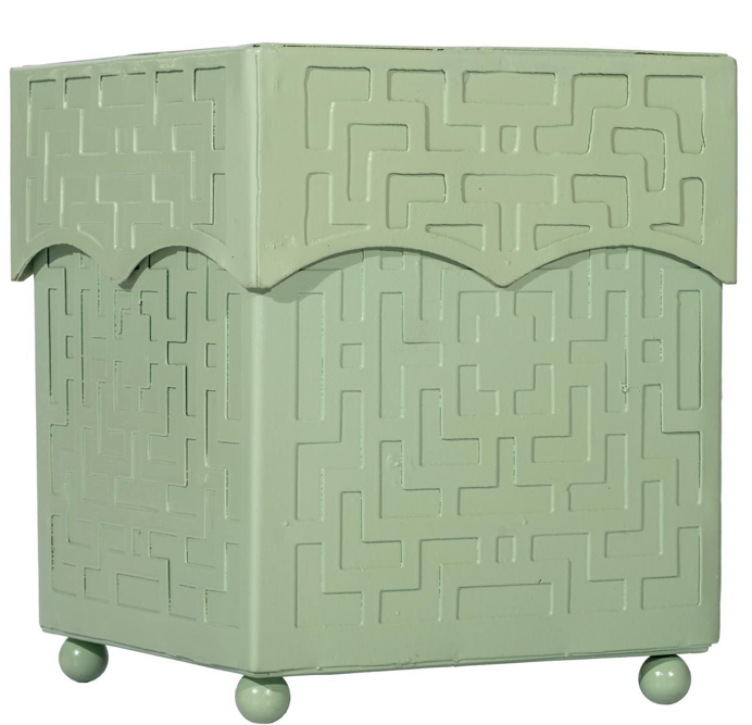 Cealdon Fretwork Tissue Holder