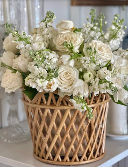 Natural Round Scalloped Lattice Rattan Planter