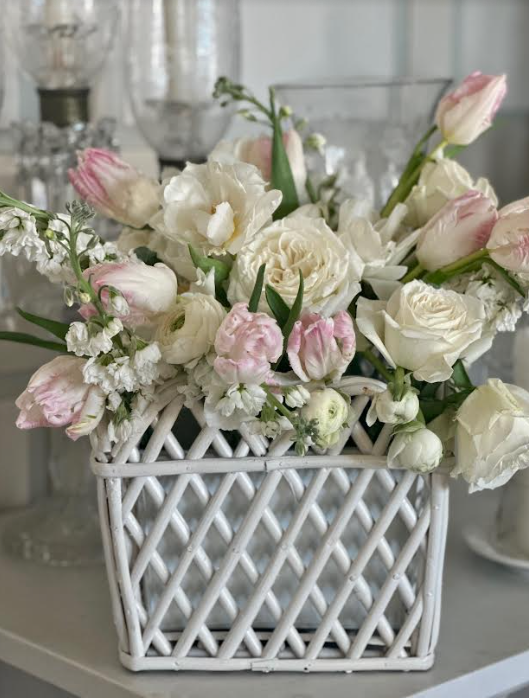 White Square Scalloped Lattice Rattan Planter