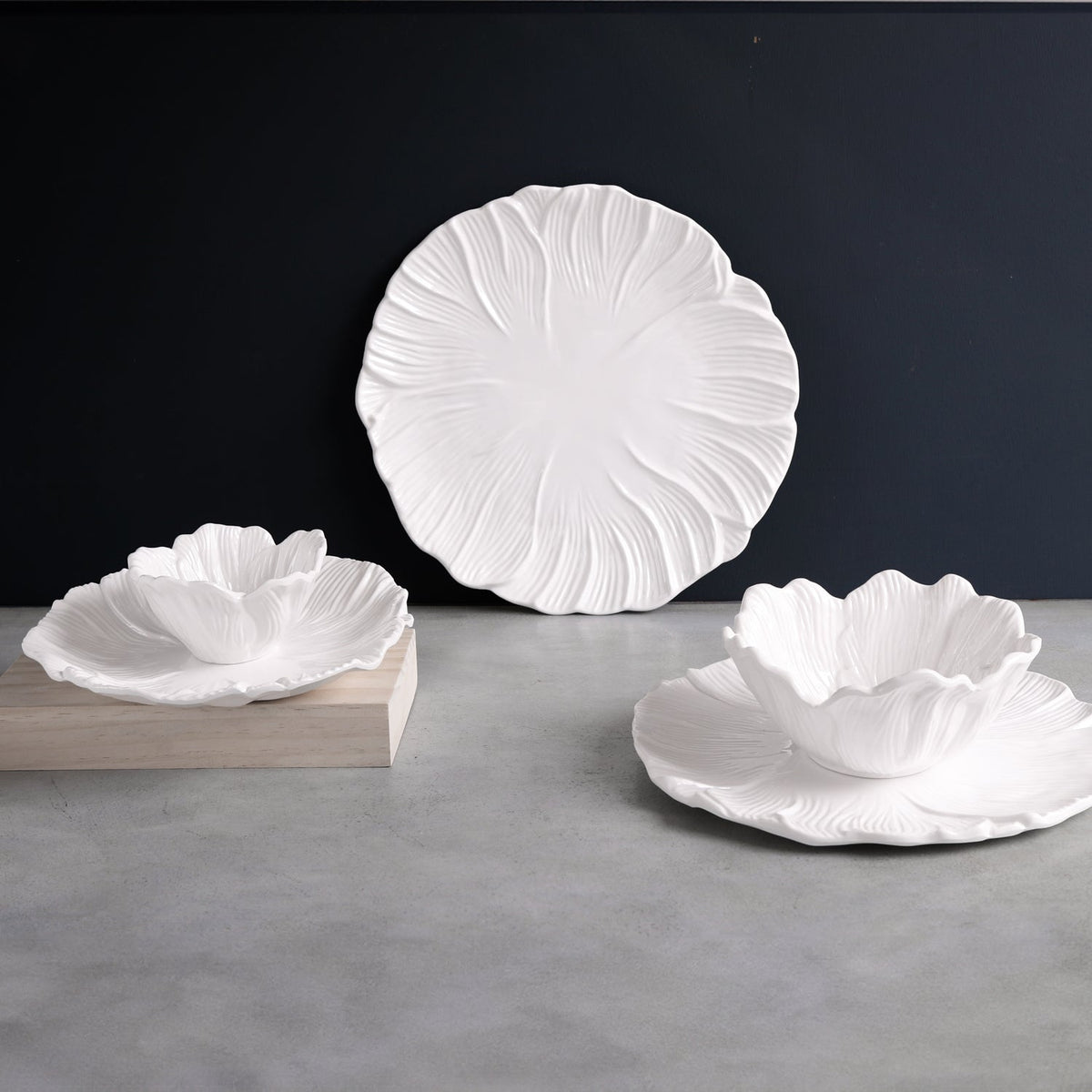 VIDA Lettuce Salad Plate Set of 4  (White)