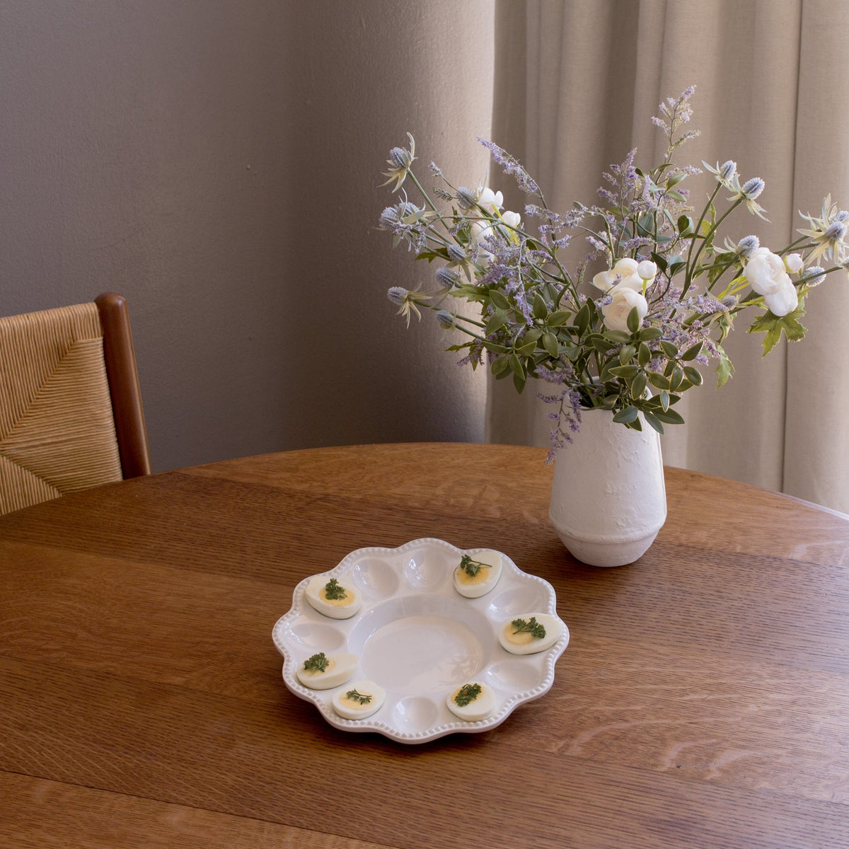 VIDA Alegria Deviled Egg Platter (White)