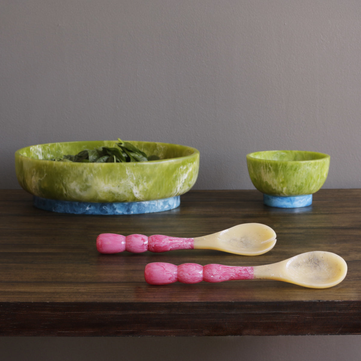 RESIN Rio Small Bowl with Base (Green and Blue)