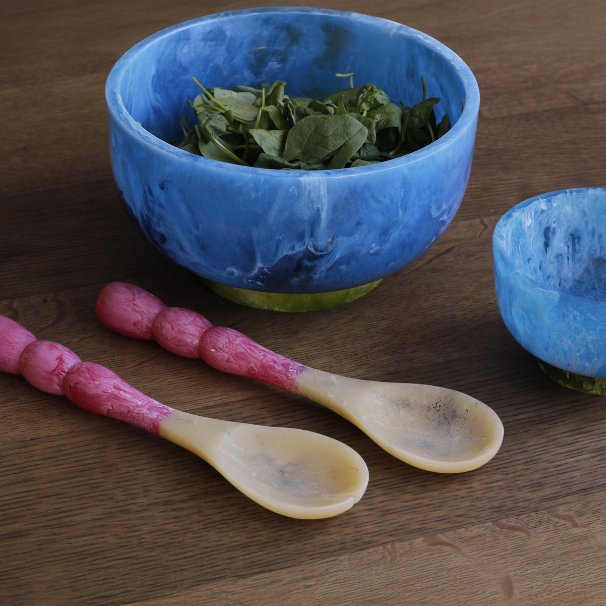 RESIN Rio Small Bowl with Base (Blue and Green)