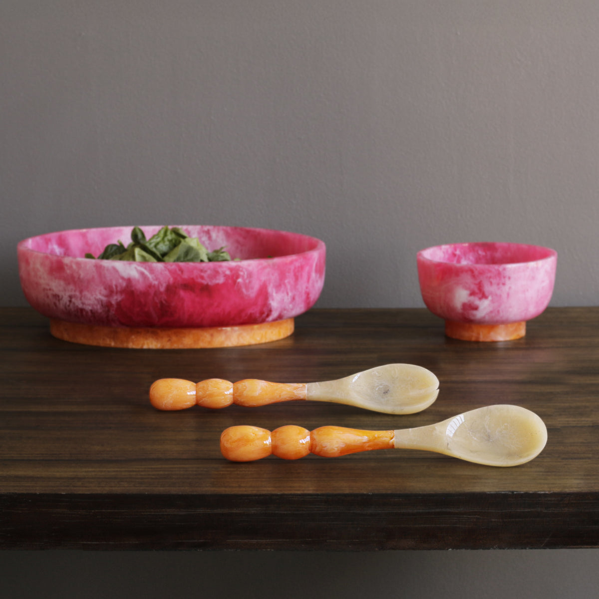 RESIN Rio Large Oval Bowl with Base (Pink and Orange)