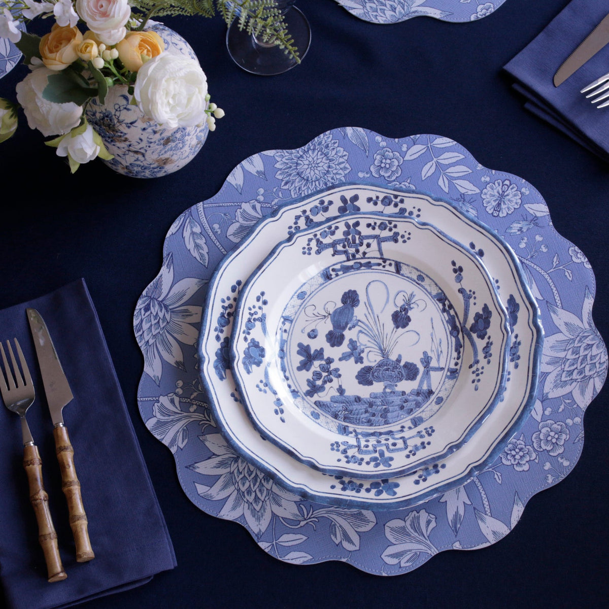 VIDA Faenza Dinner Plate Set of 4 (White and Blue)