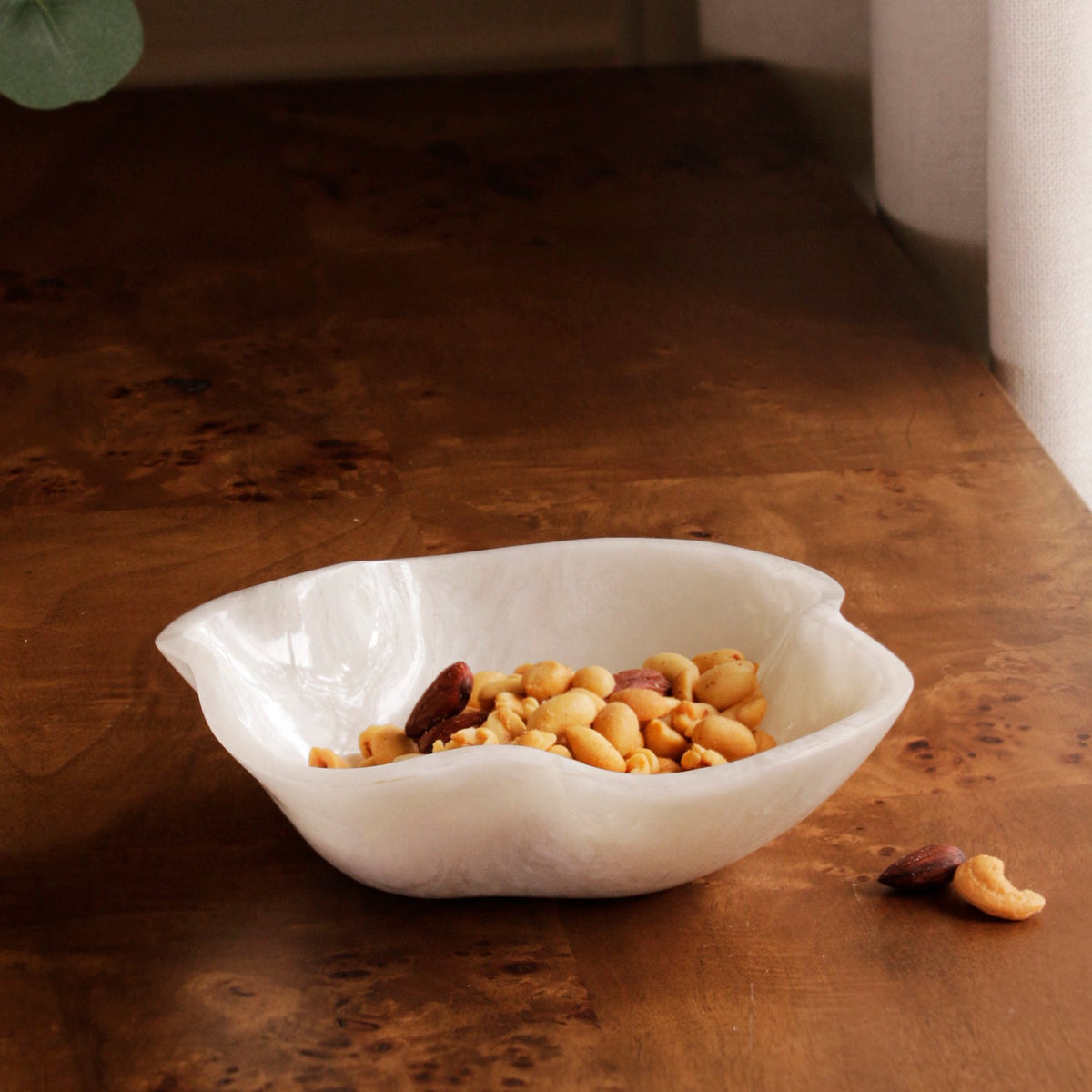 RESIN Alabaster Mini Bowl White Swirl