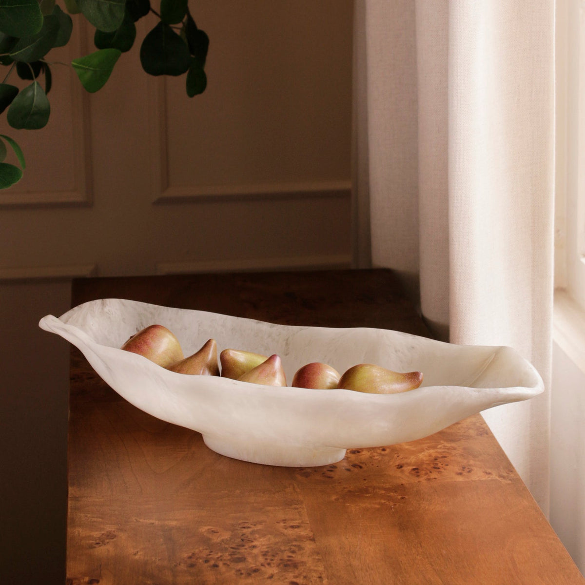 RESIN Alabaster Medium Oval Bowl White Swirl