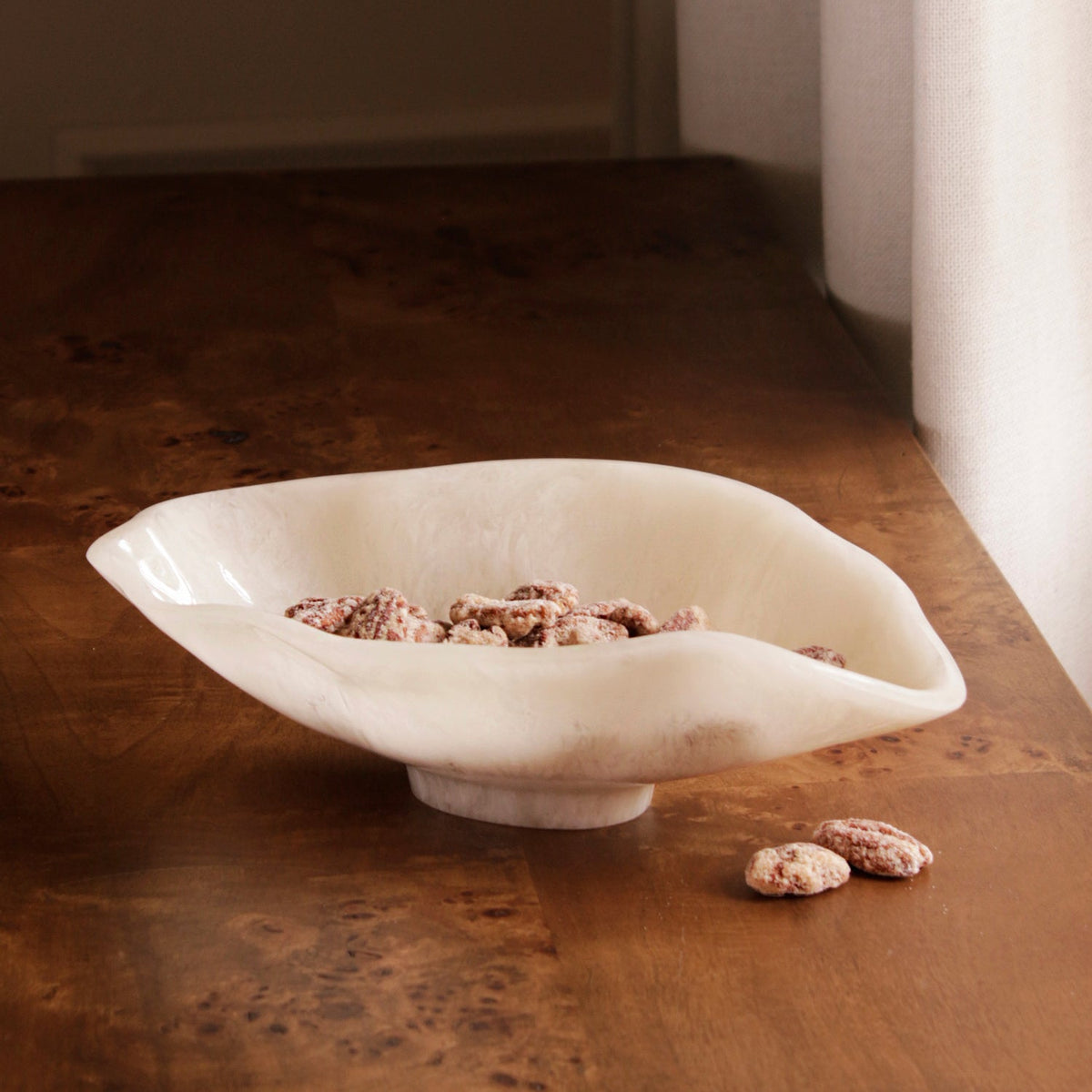 RESIN Alabaster Small Oval Bowl White Swirl
