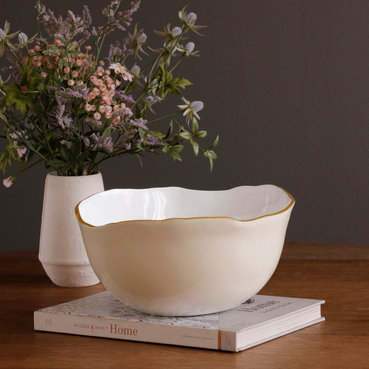 ENCANTO Osaka Large Bowl (Cream and White)