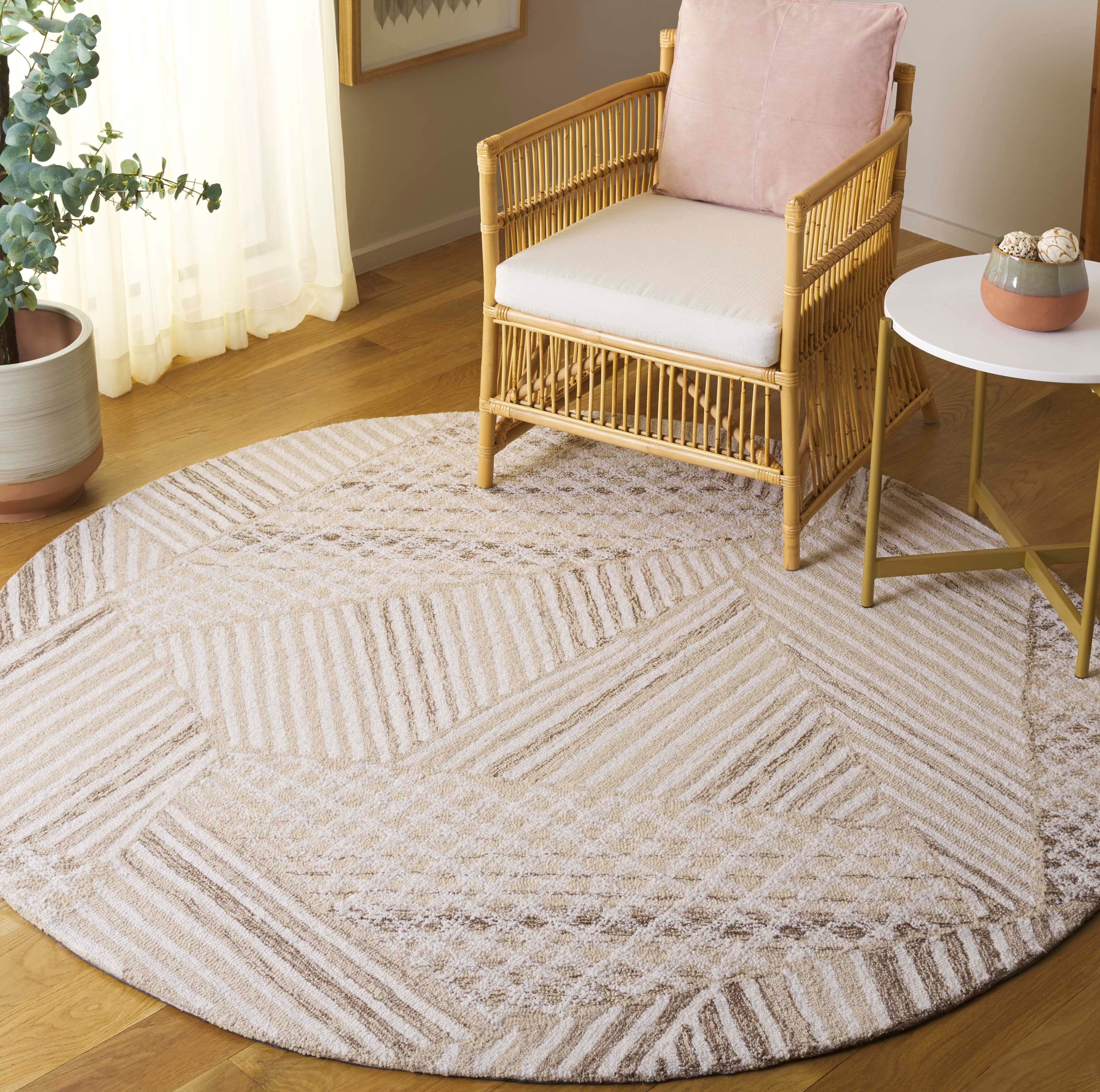 Ivory / Light Brown