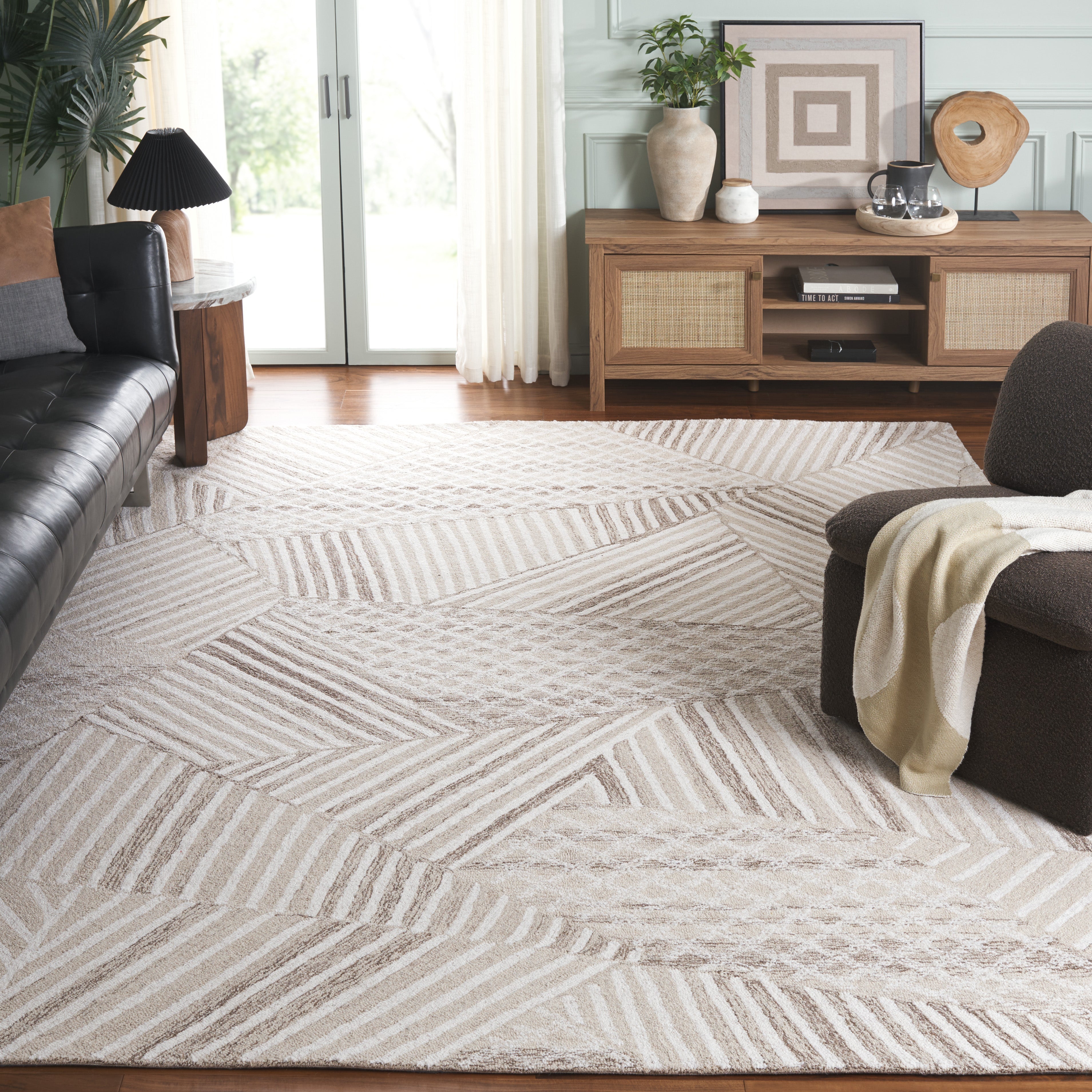 Ivory / Light Brown