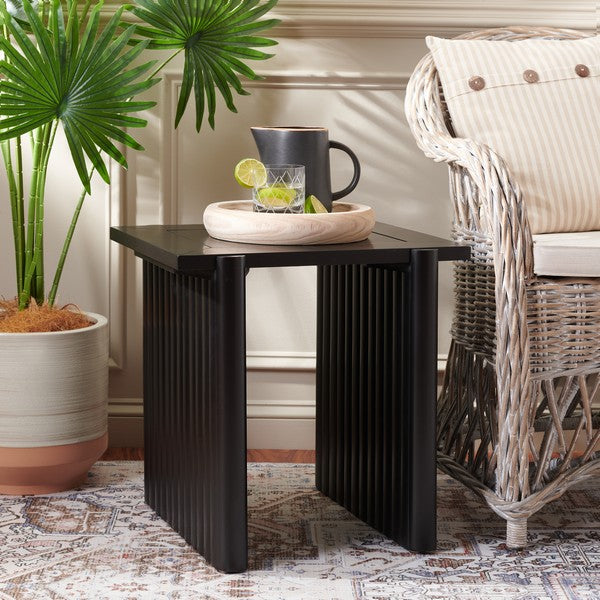 Buckley Accent Table, ACC9711 | Safavieh - Black