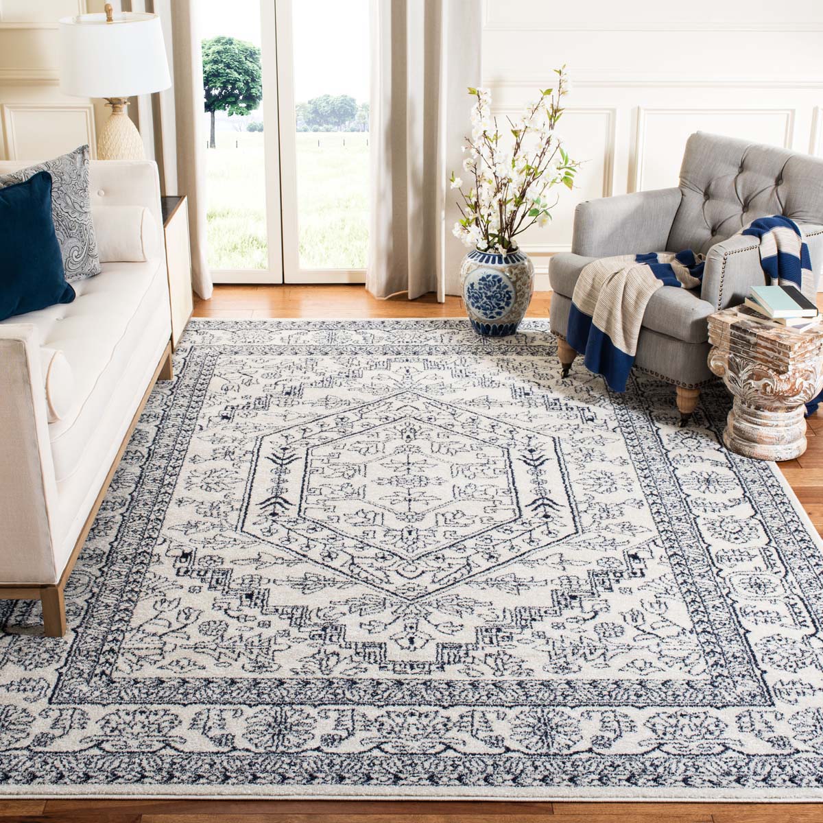 Safavieh Adirondack 108 Rug, Blue, ADR108 - Ivory / Navy