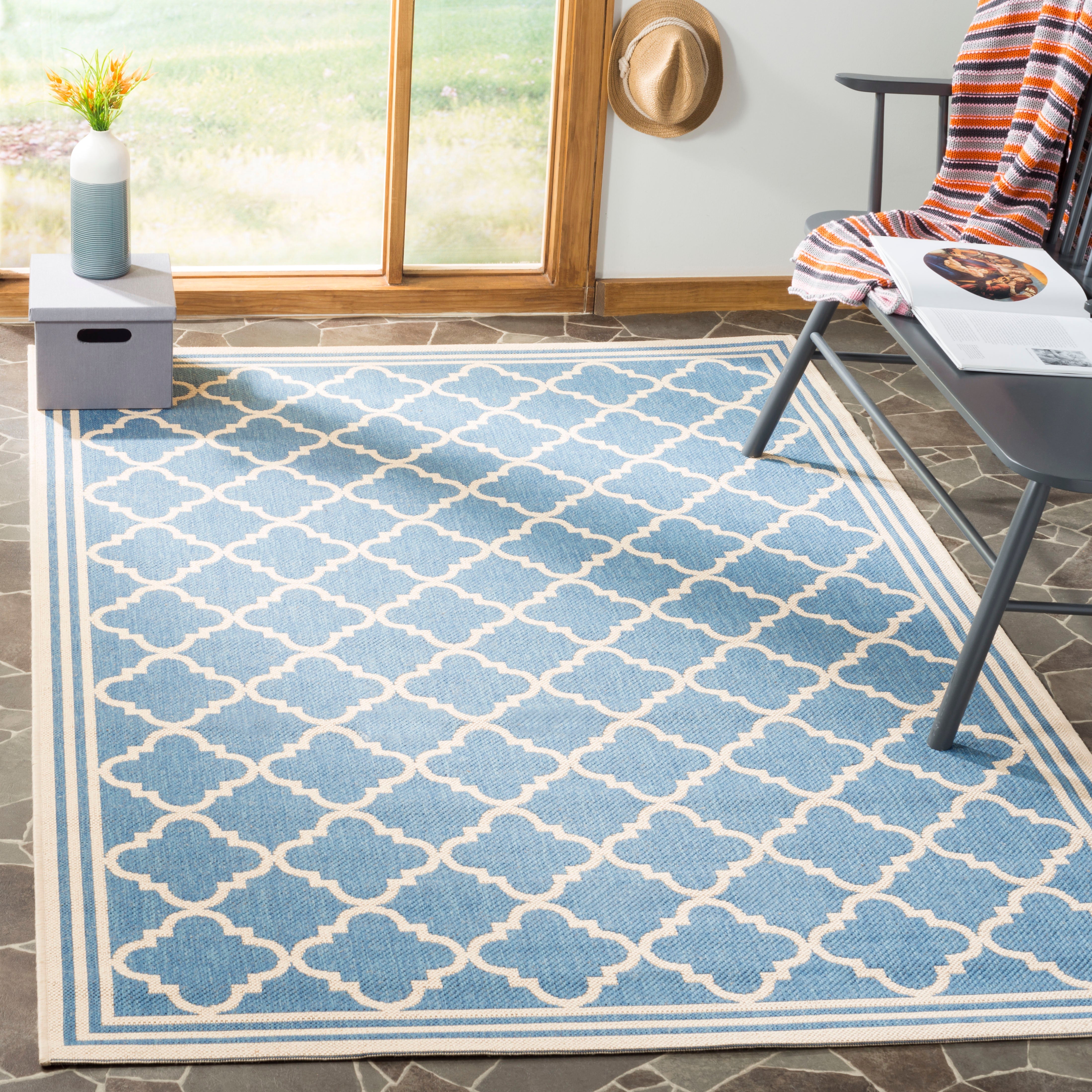 Beach House Rug | Safavieh -  BHS121M - Blue / Cream