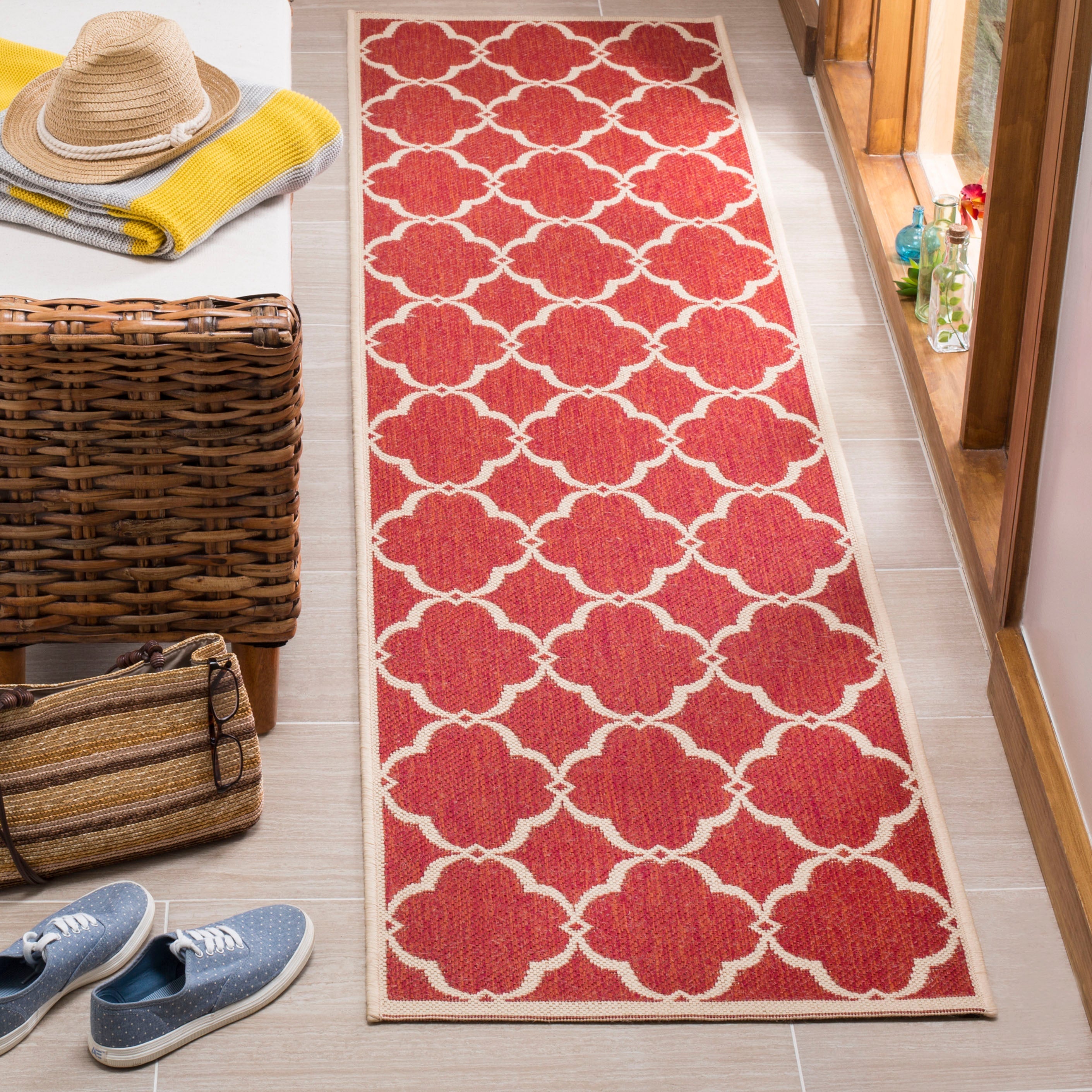 Beach House 125 Rug | Safavieh - BHS125 - Red / Cream