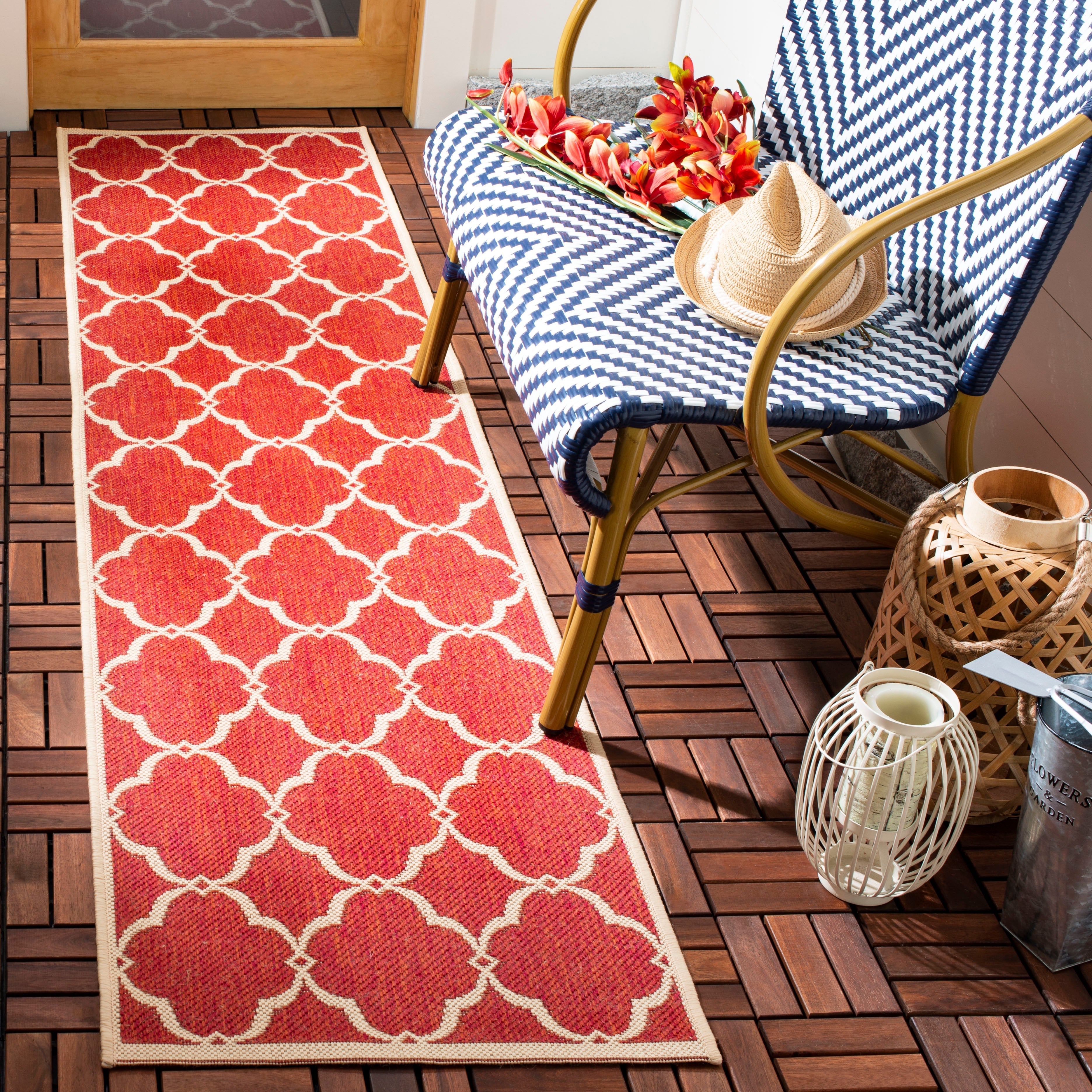 Beach House 125 Rug | Safavieh - BHS125 - Red / Cream