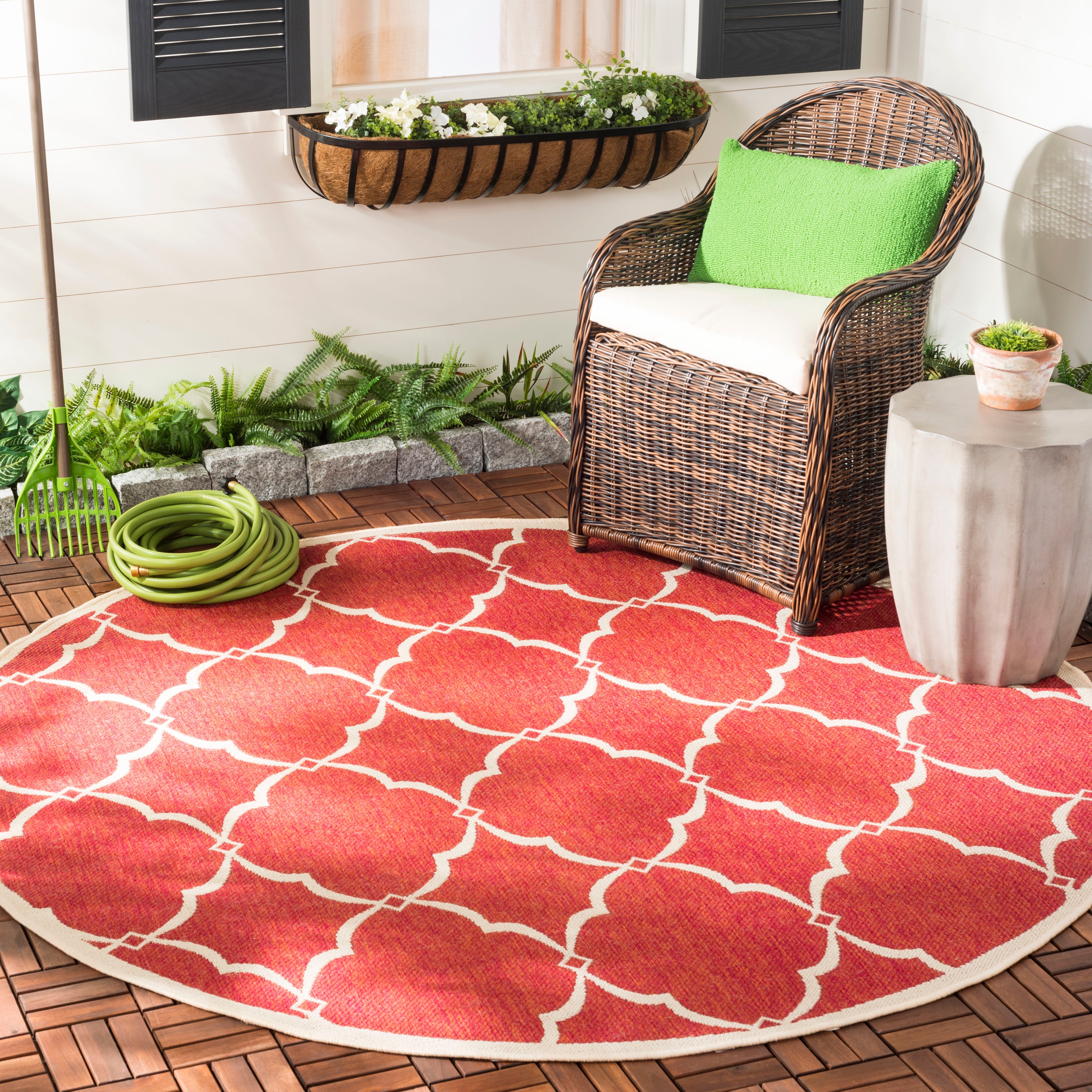 Beach House 125 Rug | Safavieh - BHS125 - Red / Cream