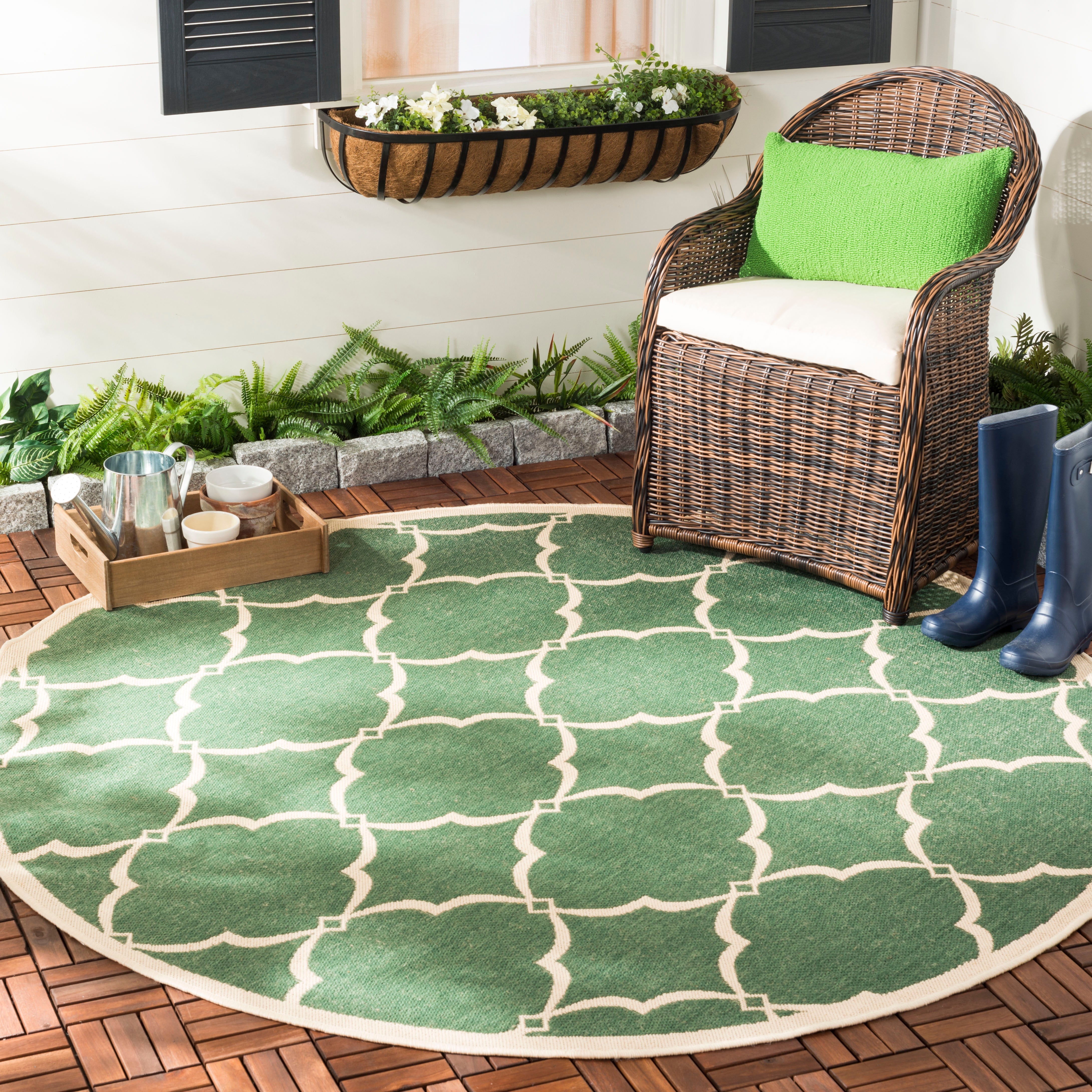 Beach House 125 Rug | Safavieh - BHS125 - Green / Cream