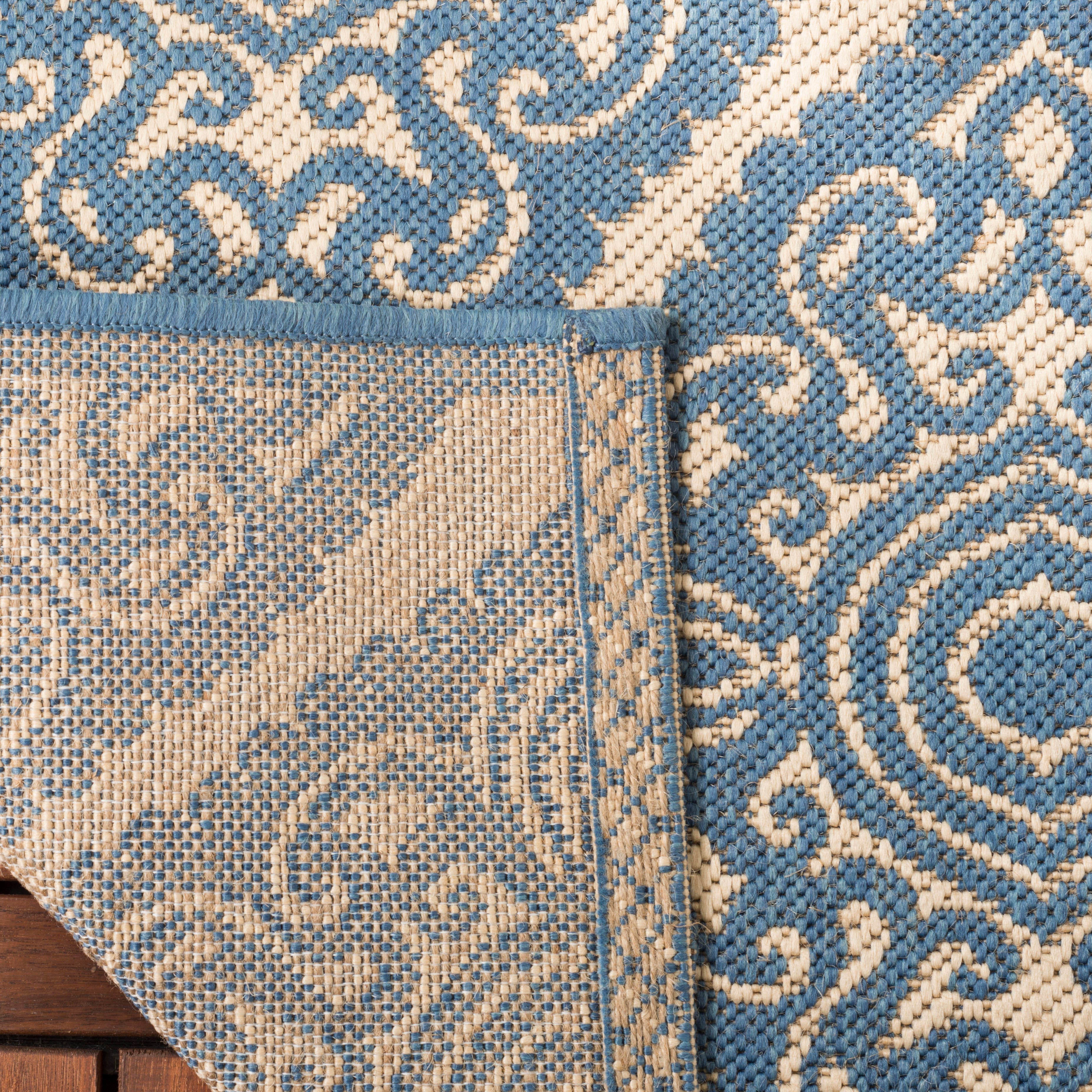 Beach House 132 Rug | Safavieh - BHS132 - Cream / Blue