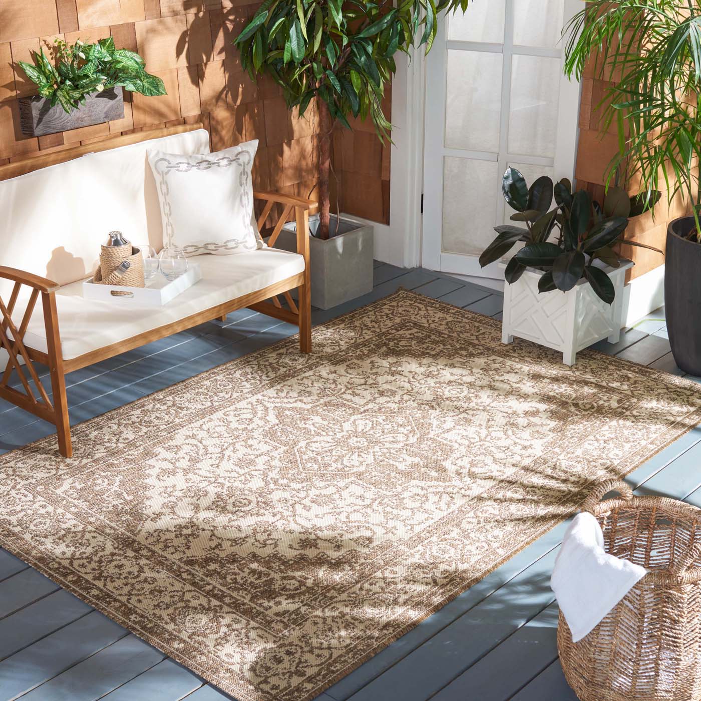 Beach House Rug | Safavieh -  BHS137C - Cream / Beige