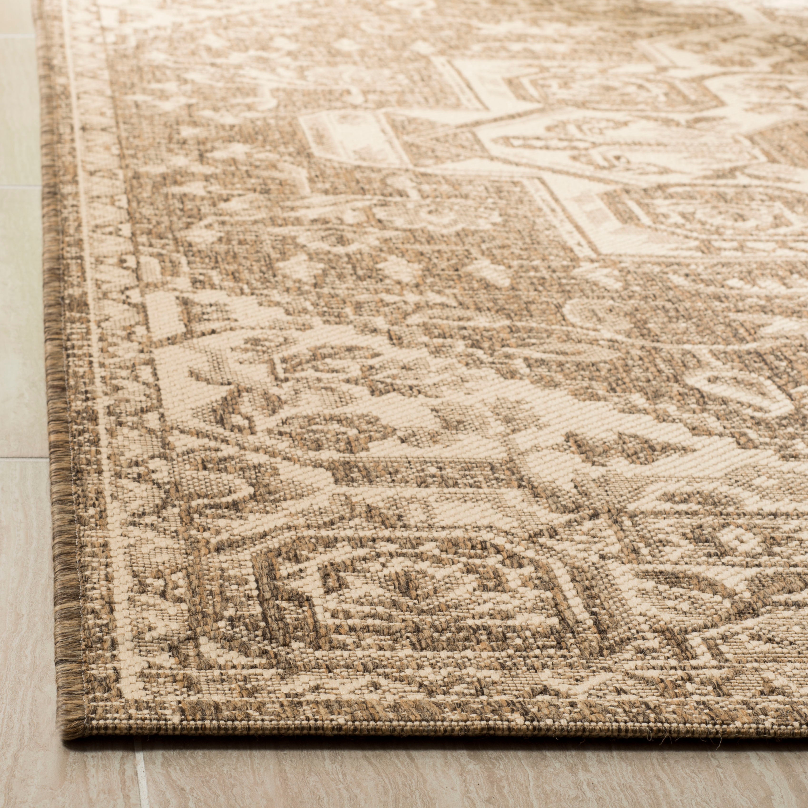 Beach House 138 Rug | Safavieh - BHS138 - Cream / Beige