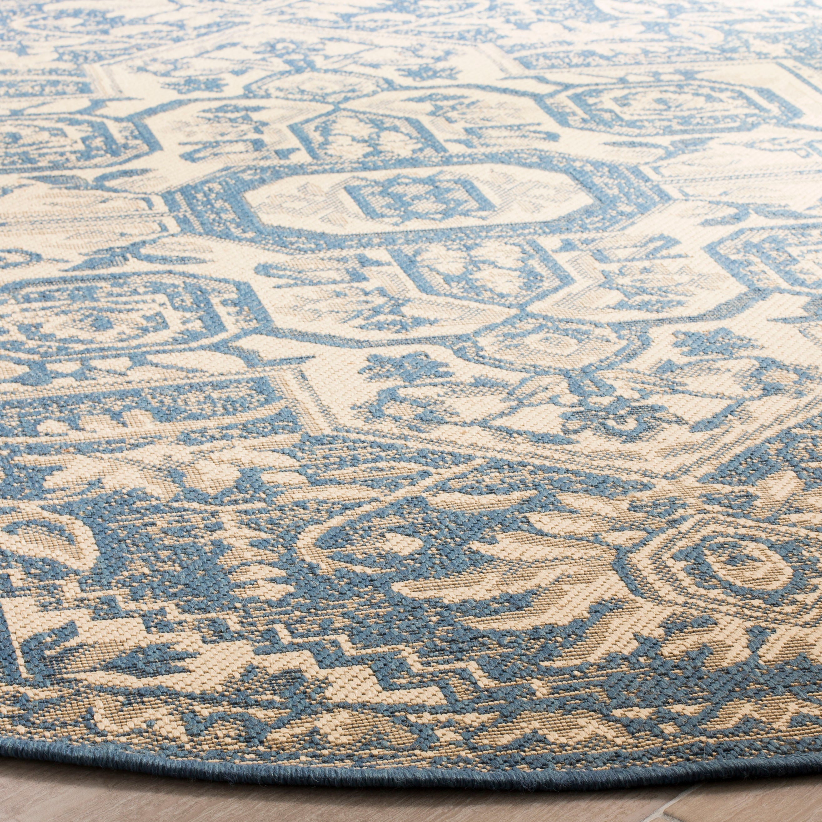 Beach House 138 Rug | Safavieh - BHS138 - Cream / Blue